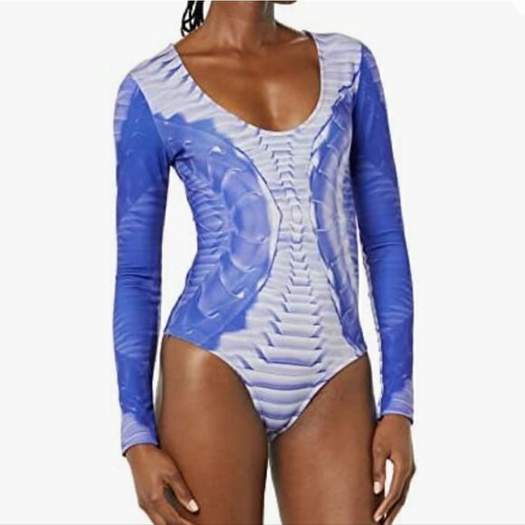 MAKING THE CUT BODYSUIT SIZE 4X - Picture 2 of 9